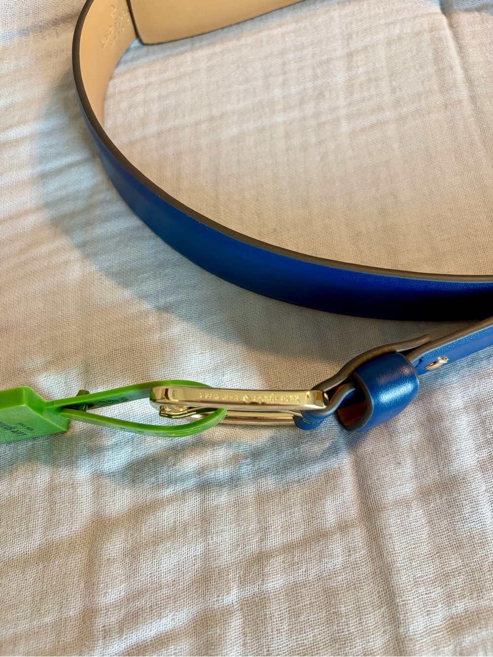 Kate Spade Women’s Blue Genuine Leather Belt with Gold-tone Hardware Sz XL - Picture 4 of 7